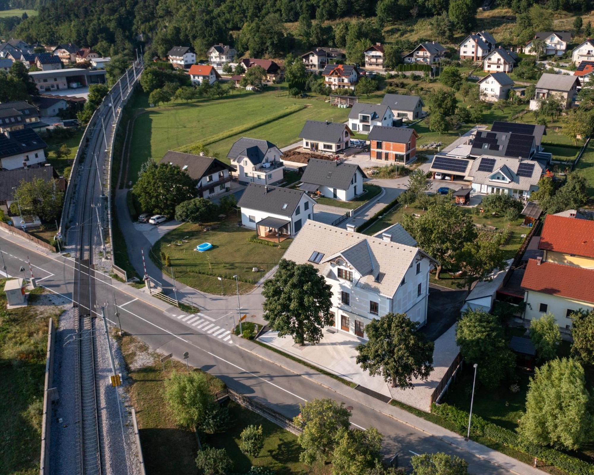 Kalan Boutique Stay Zirovnica Kültér fotó